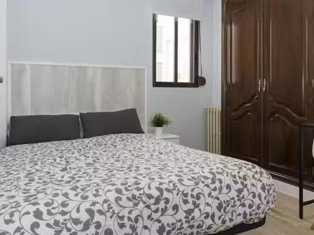 Habitación en Paseo de los Pontones