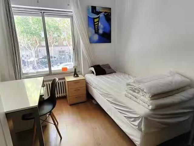 Habitación en Paseo de San Francisco de Sales, Vallehermoso