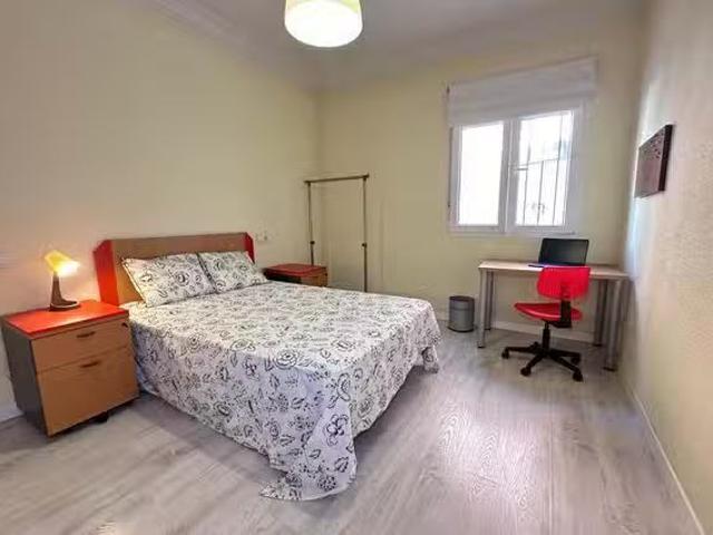 Habitación en Paseo de Santa María de la Cabeza