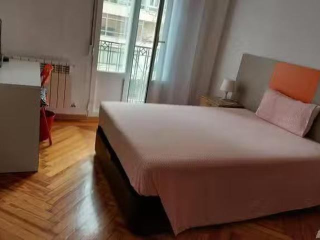 Habitación en Paseo del General Martínez Campos, Chamberí