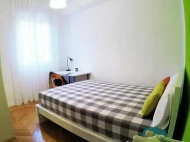 Habitación en Paseo del General Martínez Campos, Chamberí