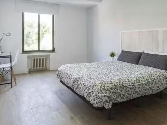 Habitación en Paseo Pontones, Imperial