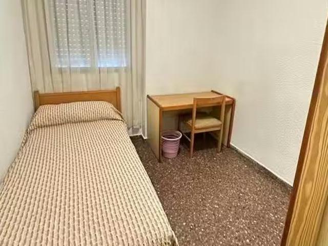 Habitación en Passeig de Morella
