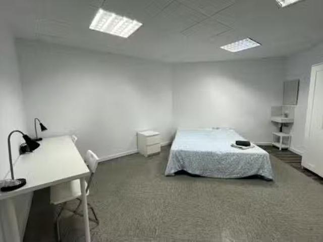 Habitación en Passeig de Sant Joan, L'Eixample