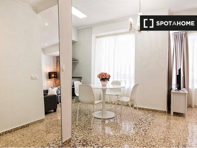 Habitación en piso compartido, Alicante
