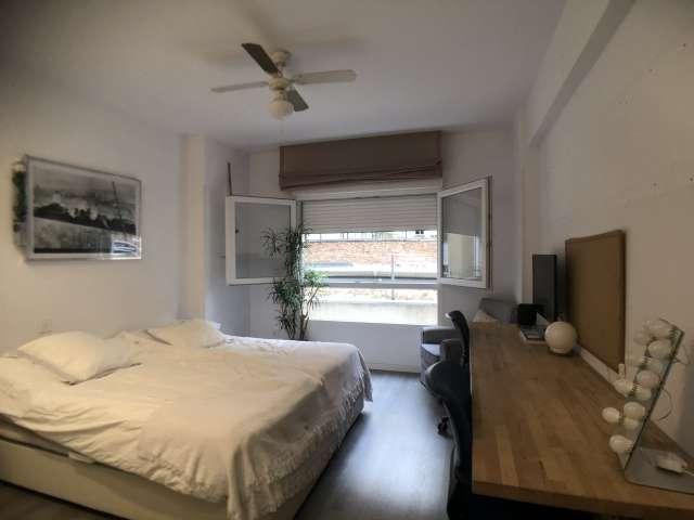 Habitación en piso compartido, Castillejos, Madrid