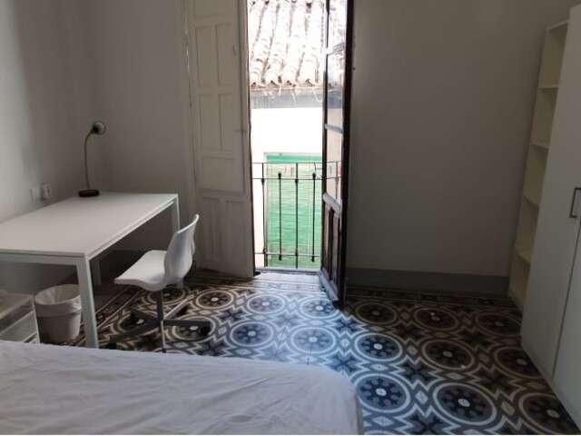 Habitación en piso compartido, Centro Sagrario, Granada