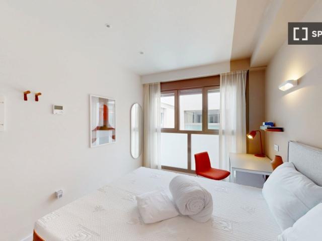 Habitación en piso compartido, Cuatro Caminos, Madrid