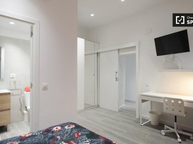 Habitación en piso compartido de 4 habitaciones, Barcelona