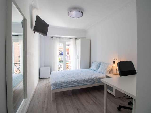 Habitación en piso compartido de 4 habitaciones en Zaragoza