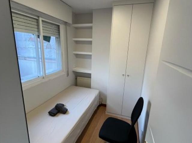 Habitación en piso compartido de 4 habitaciones en Almenara, Madrid