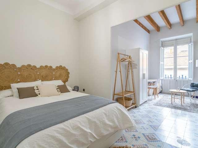 Habitación en piso compartido de 4 habitaciones en Alicante