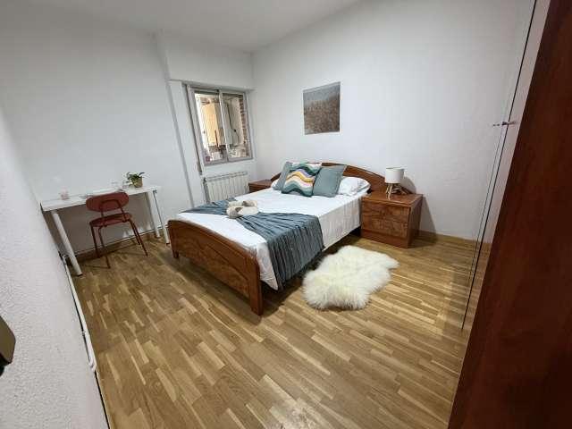 Habitación en piso compartido de 4 habitaciones en alquiler, Vallecas, Madrid