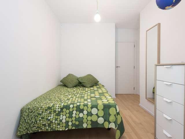 Habitación en piso compartido de 4 habitaciones en alquiler, el Raval, Barcelona