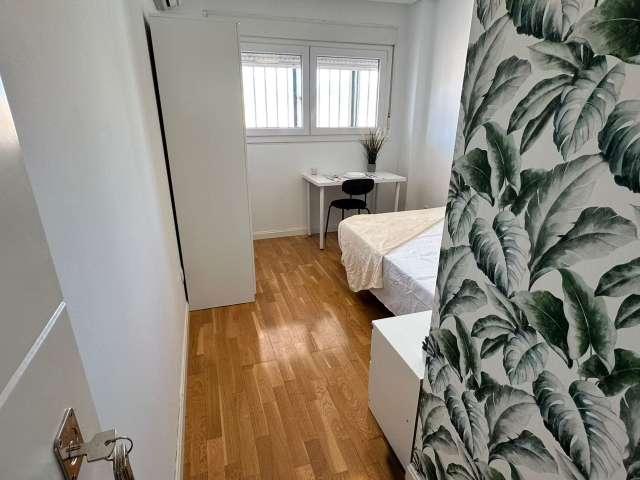 Habitación en piso compartido de 4 habitaciones en alquiler en Almenara, Madrid
