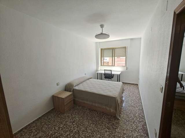 Habitación en piso compartido de 4 habitaciones en alquiler en Cartagena