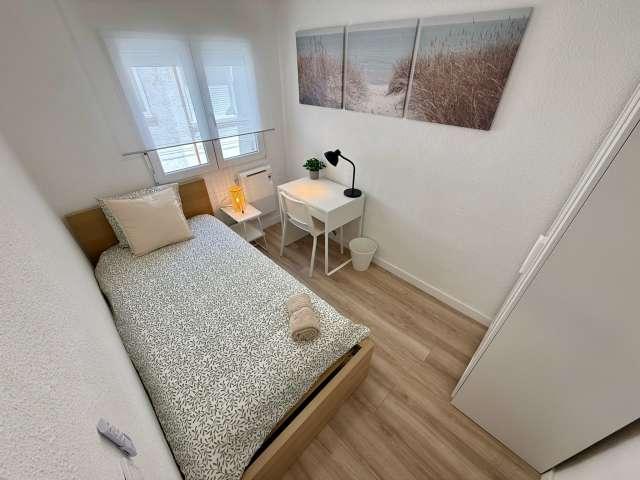 Habitación en piso compartido de 4 habitaciones en alquiler en Getafe