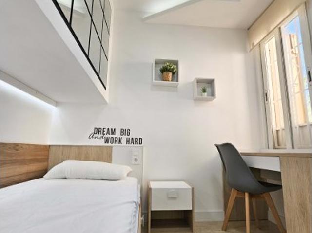 Habitación en piso compartido de 4 habitaciones en Casería de Montijo