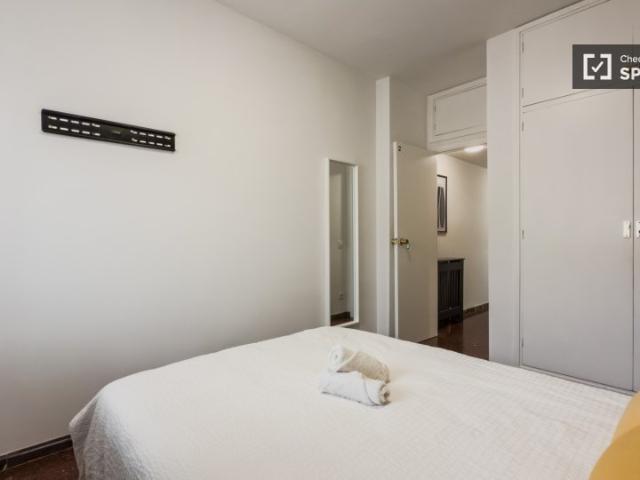 Habitación en piso compartido de 4 habitaciones en El Poble Sec, Barcelona