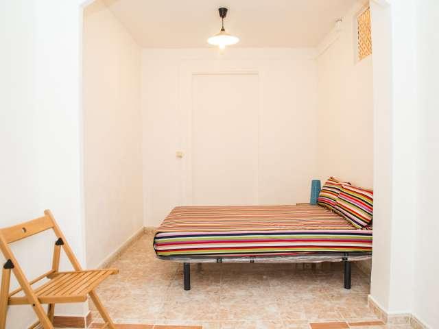 Habitación en piso compartido de 4 habitaciones en El Raval, Barcelona