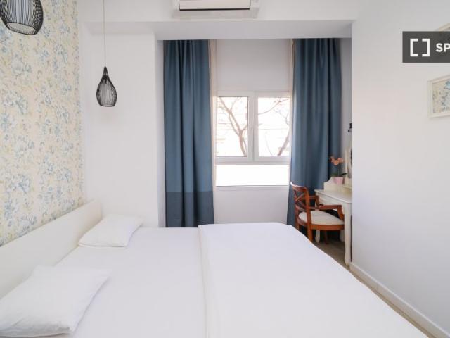 Habitación en piso compartido de 4 habitaciones en alquiler, Valencia