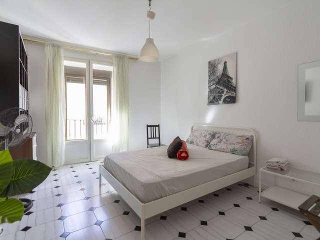 Habitación en piso compartido de 4 habitaciones en Justicia, Madrid