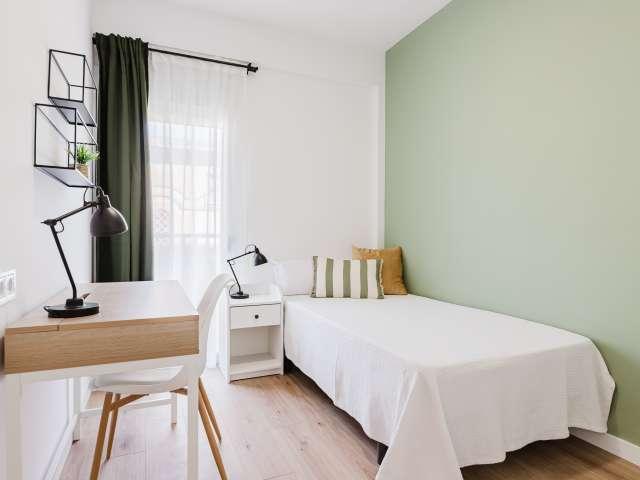 Habitación en piso compartido de 4 habitaciones en La Malva Rosa