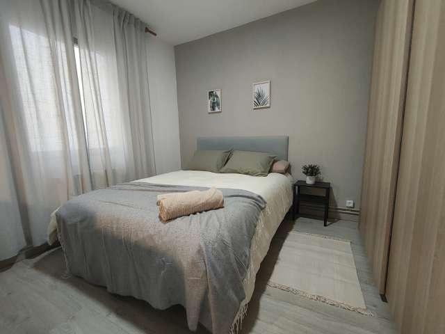 Habitación en piso compartido de 4 habitaciones en Lucero, Madrid