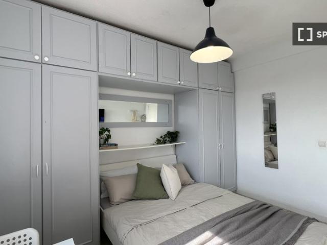 Habitación en piso compartido en alquiler en Aluche, Madrid