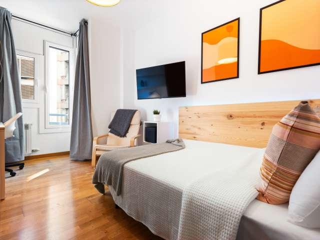 Habitación en piso compartido de 5 habitaciones en Vila de Gràcia