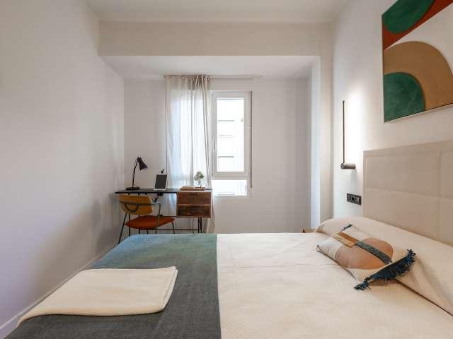 Habitación en piso compartido de 5 habitaciones en alquiler, Valencia