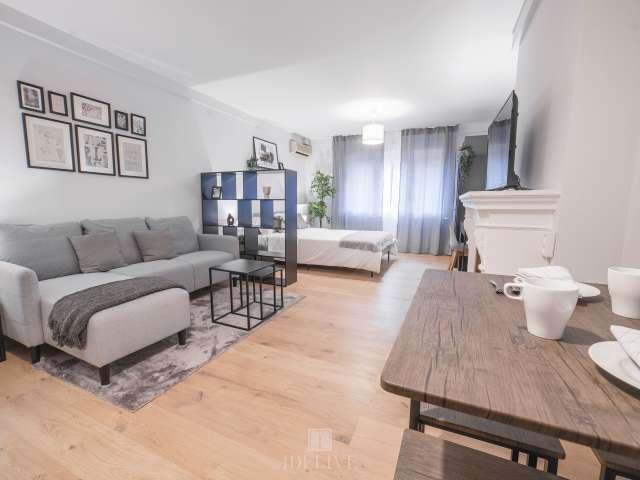 Habitación en piso compartido de 5 habitaciones en alquiler, Barcelona