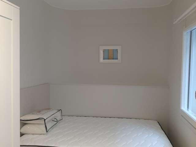 Habitación en piso compartido de 5 habitaciones en alquiler en Zaragoza