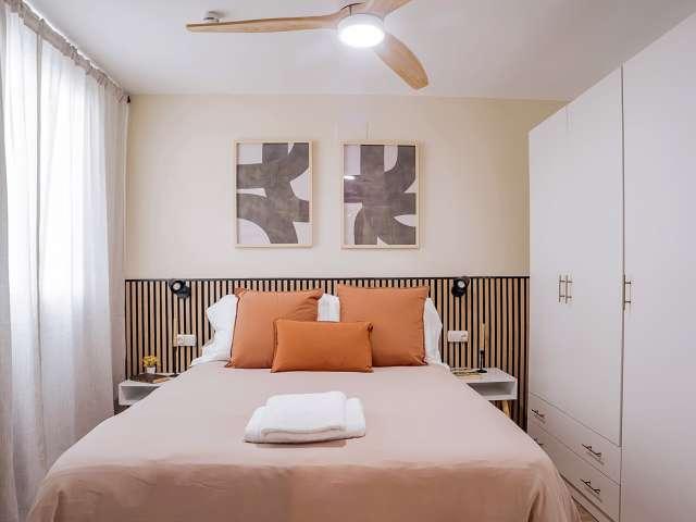 Habitación en piso compartido de 5 habitaciones en alquiler en Barcelona