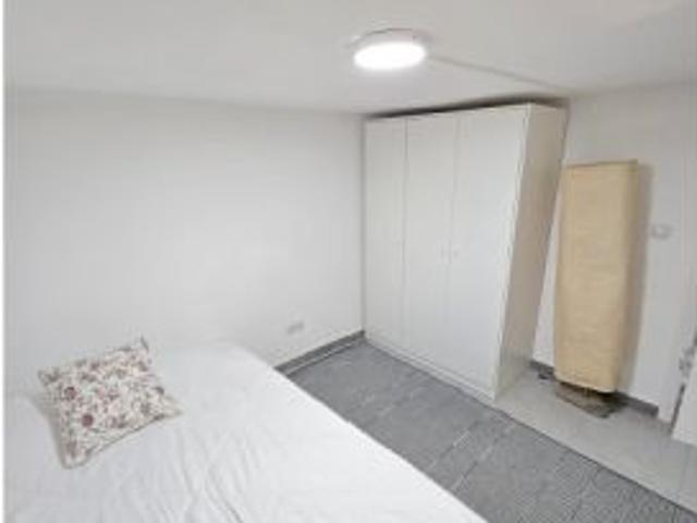 Habitación en piso compartido de 5 habitaciones en alquiler en El Mercat, Valencia