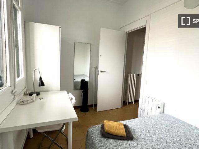 Habitación en piso compartido en el Eixample, Barcelona