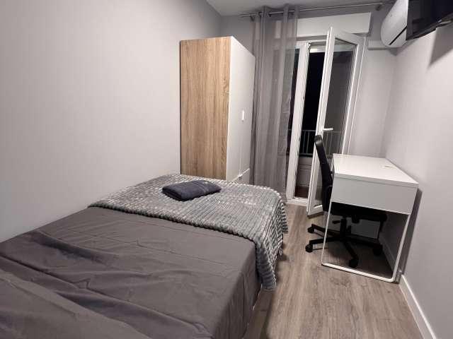 Habitación en piso compartido de 5 habitaciones en Benimaclet, Valencia