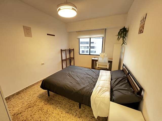 Habitación en piso compartido de 5 habitaciones en La Vega Baixa