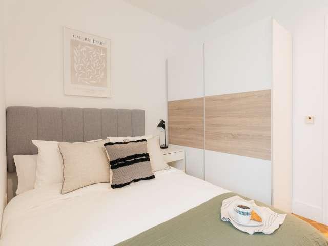 Habitación en piso compartido de 5 habitaciones en La Petxina, Valencia