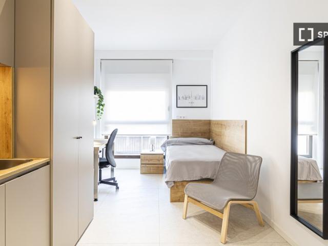 Habitación en piso compartido de 5 habitaciones en Morvedre, Valencia
