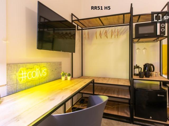Habitación en piso compartido en alquiler en Ríos Rosas, Madrid