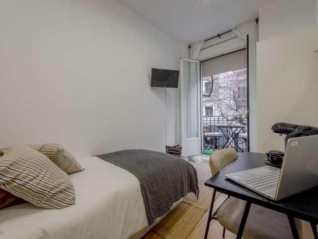 Habitación en piso compartido de 5 habitaciones, Ríos Rosas, Madrid