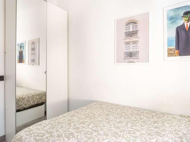Habitación en piso compartido de 6 habitaciones en alquiler en Sant Antoni