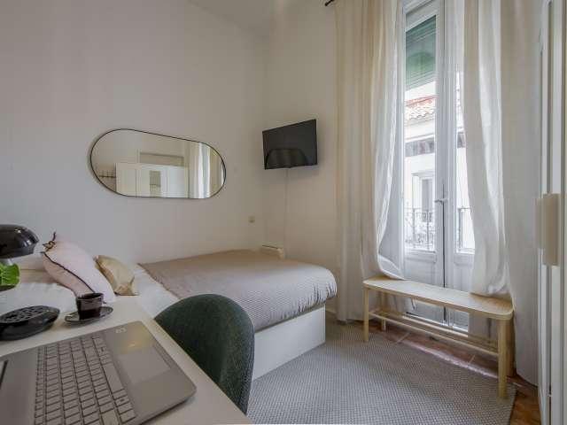 Habitación en piso compartido de 6 habitaciones en Embajadores, Madrid