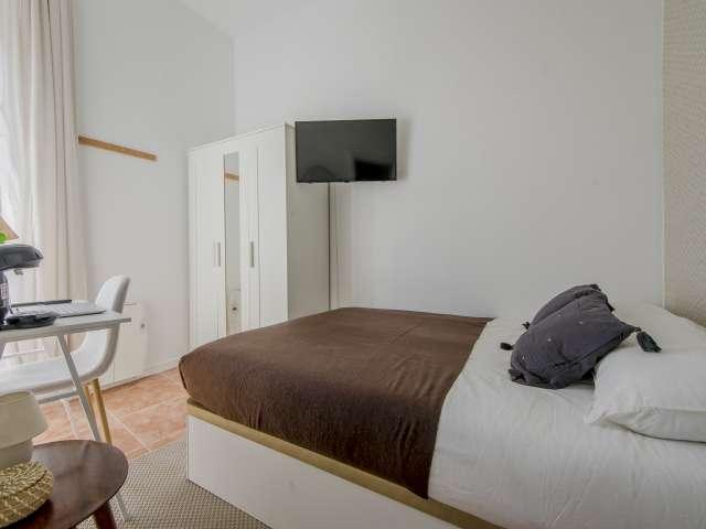 Habitación en piso compartido de 6 habitaciones en Embajadores, Madrid