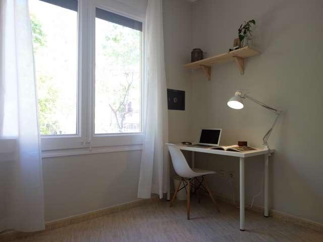 Habitación en piso compartido de 6 habitaciones en La Sagrada Familia