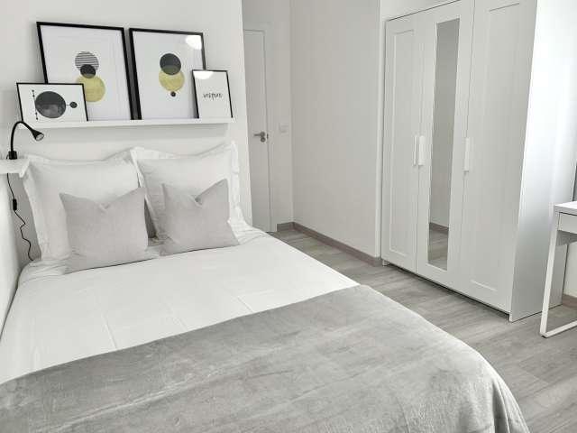 Habitación en piso compartido de 6 habitaciones en Murcia