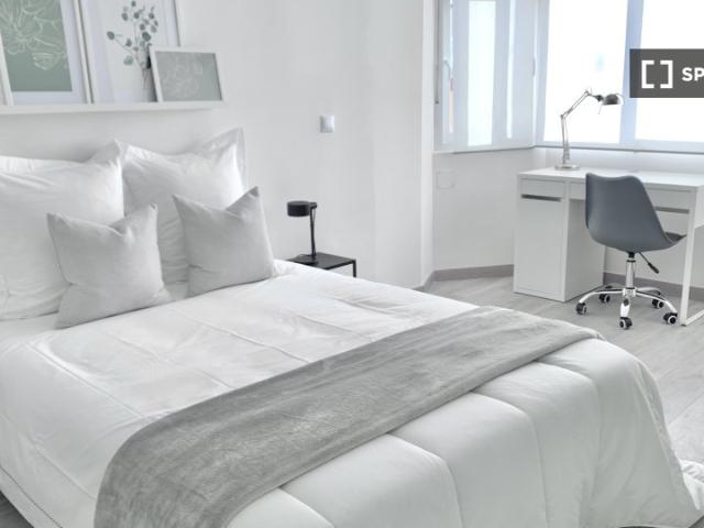Habitación en piso compartido de 6 habitaciones en Murcia