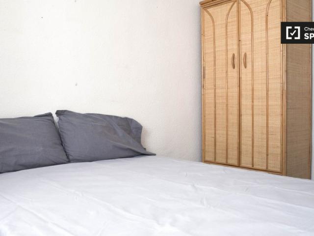 Habitación en piso compartido de 6 habitaciones en Sant Antoni, Valencia