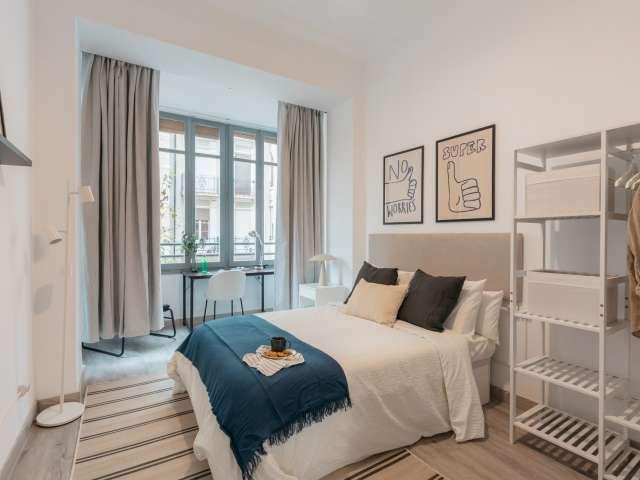 Habitación en piso compartido de 6 habitaciones, La Gran Vía, Valencia